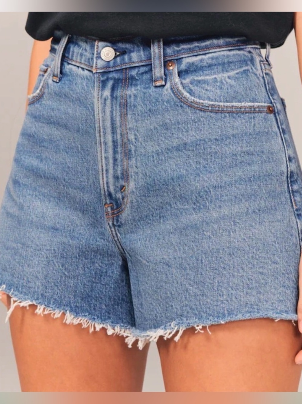 Abercrombie Curve Love 90s Relaxed Cutoff Short High Rise